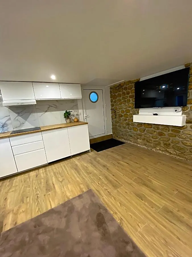 Appartement Neuf Paisible Proche Aeroport Morangis  0*, Morangis (Essonne) France