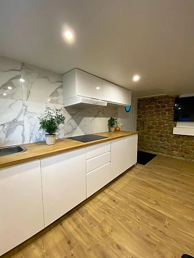 Appartement Neuf Paisible Proche Aeroport Morangis  France